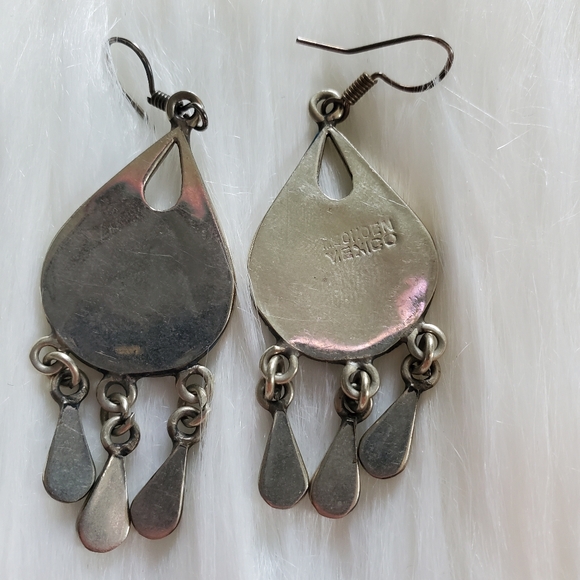 Cobalt Mexican blue and silver dangle earrings with flower design in center. - Picture 4 of 4